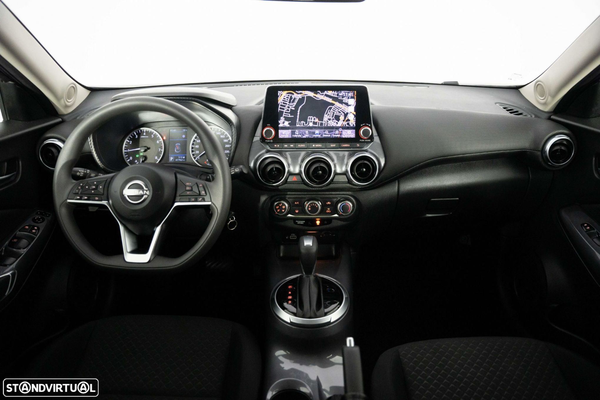 Nissan Juke 1.0 DIG-T N-Connecta DCT - 20