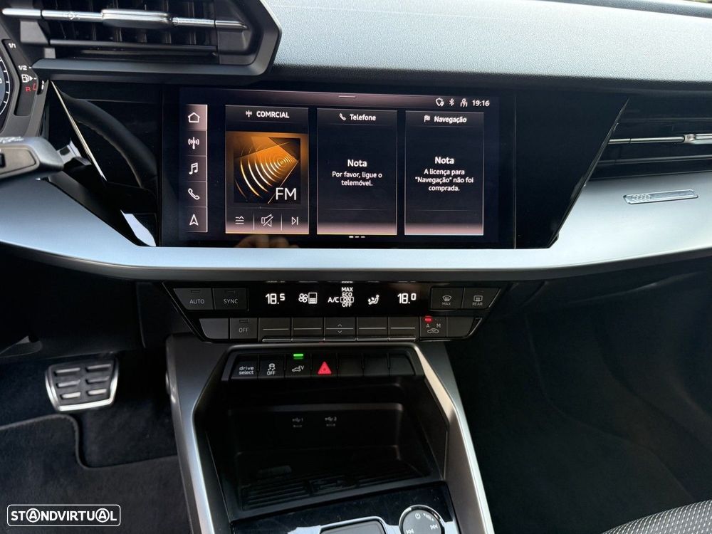 Audi A3 Sportback 45 TFSIe S line - 30