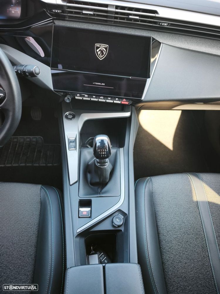 Peugeot 308 1.2 PureTech Allure - 16