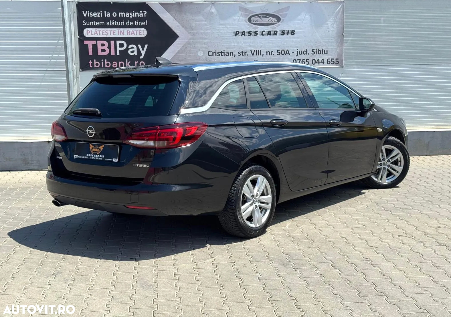 Opel Astra 1.6 BiTurbo D (CDTI) Start/Stop Dynamic - 2
