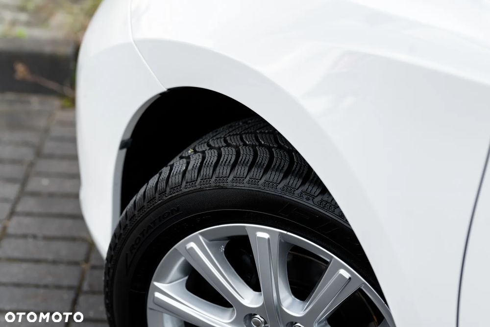 Toyota Auris 1.33 Dual-VVT-i Comfort - 26