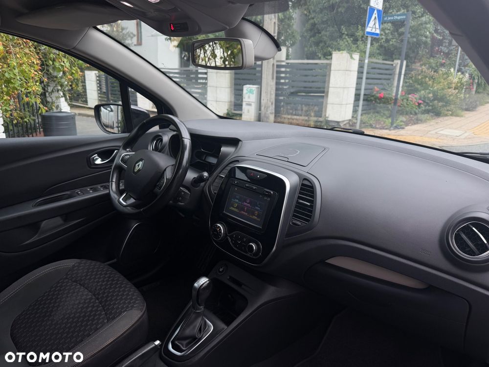 Renault Captur - 22