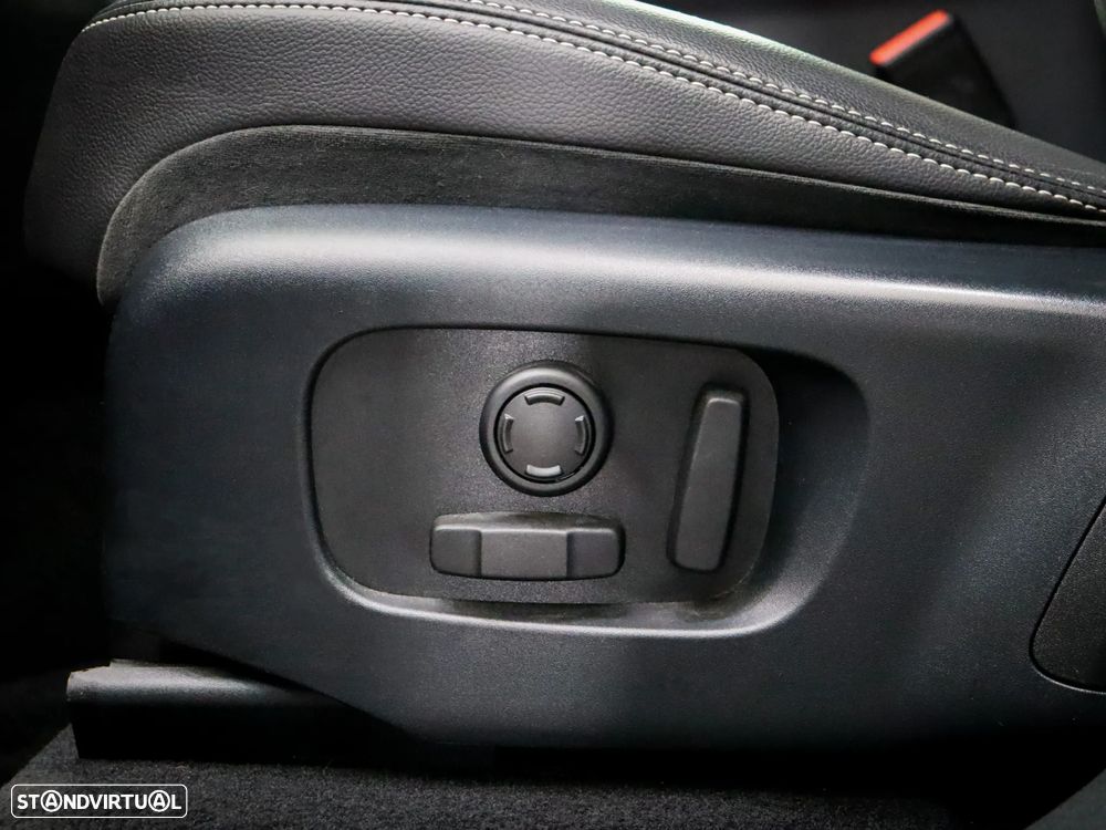 Land Rover Range Rover Velar 2.0d R-Dynamic S - 27