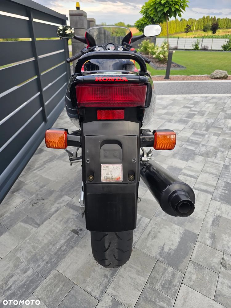 Honda CBR - 8