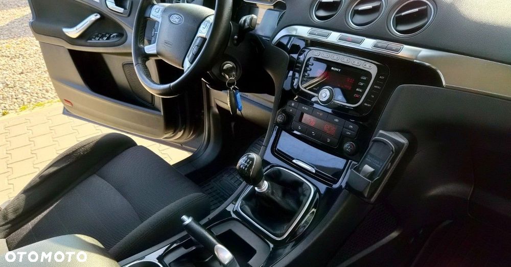 Ford S-Max - 6