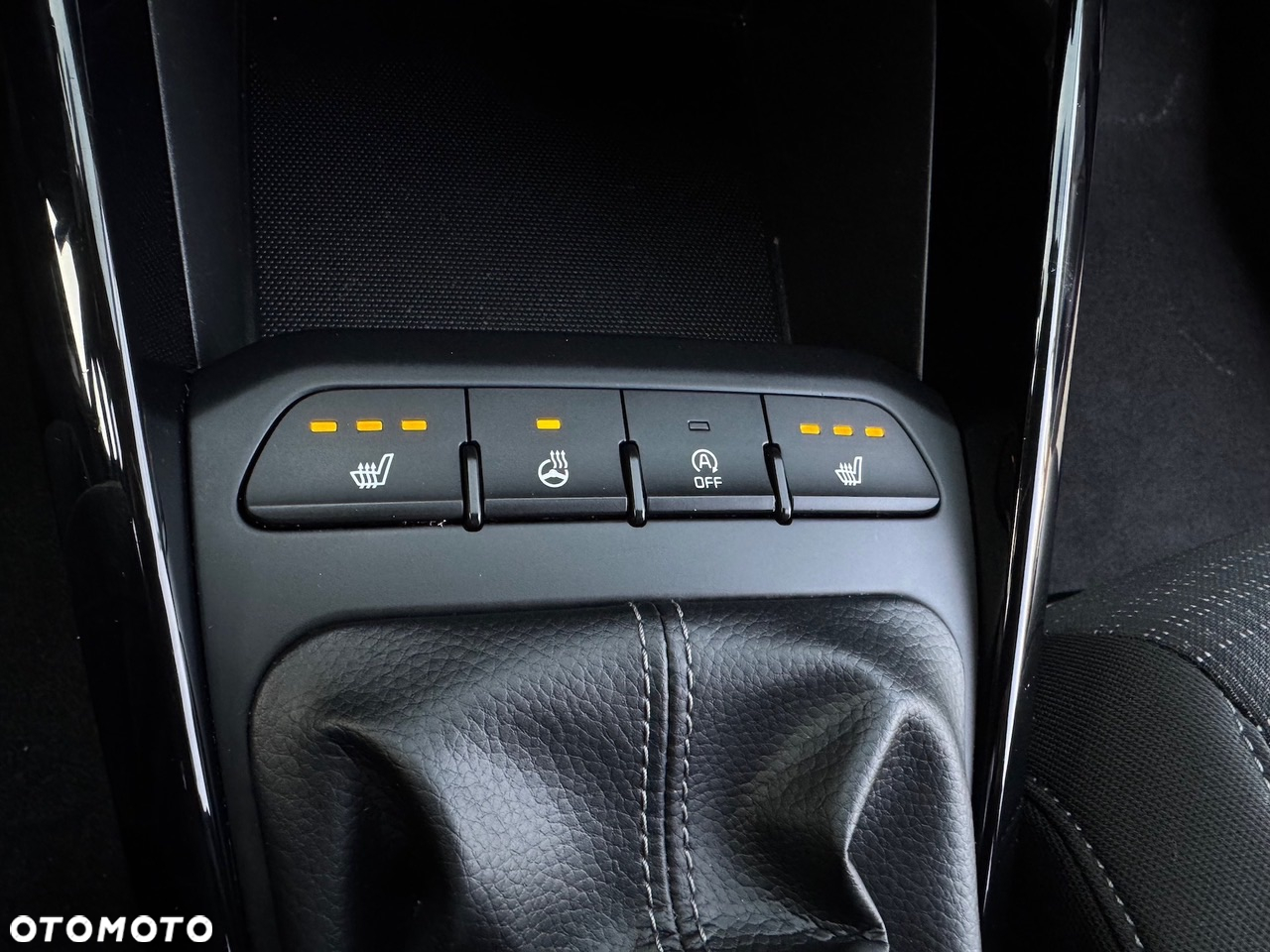 Kia Stonic - 19
