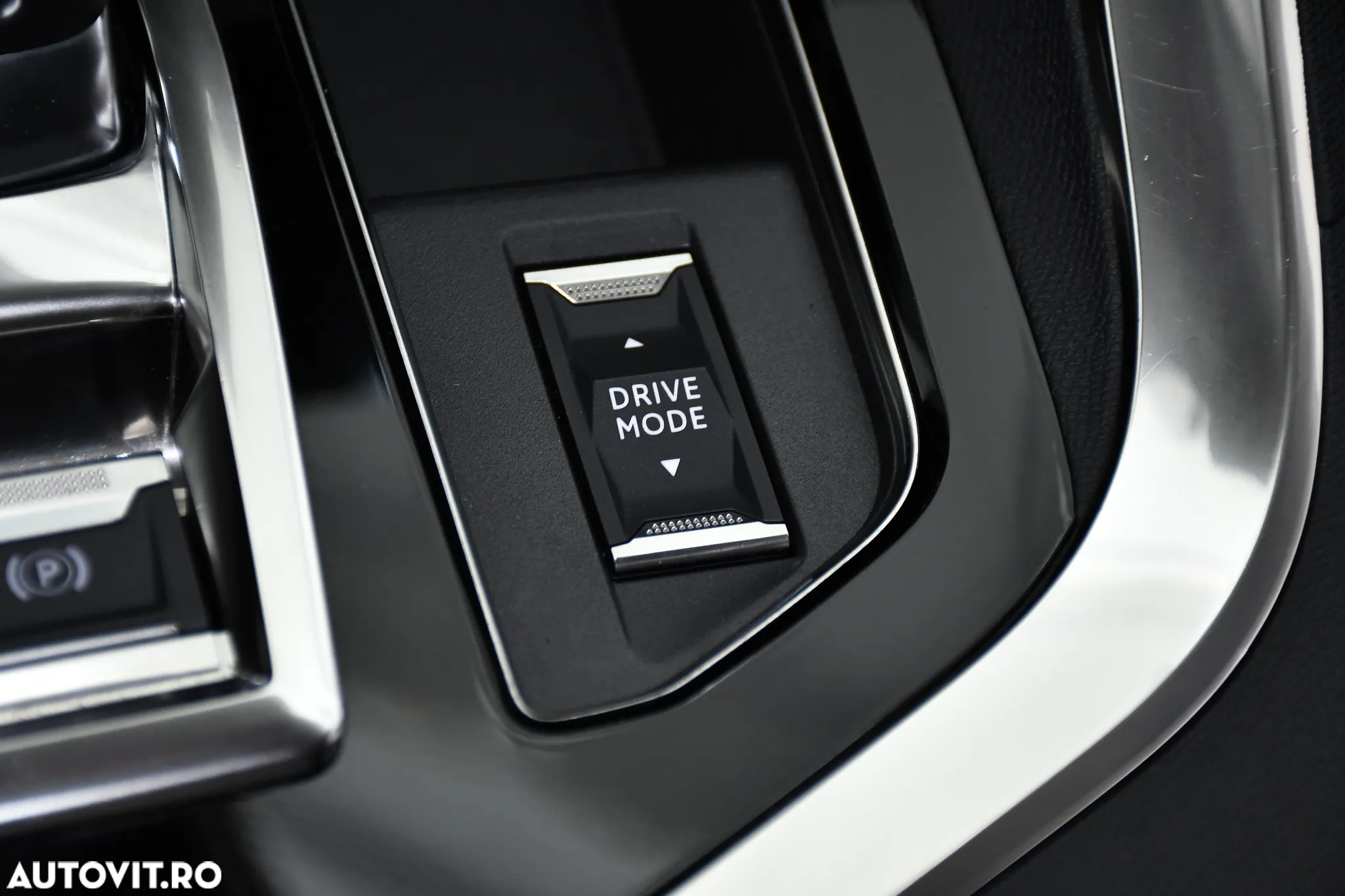 Peugeot 5008 1.5 BlueHDI s&s EAT8 Allure - 23
