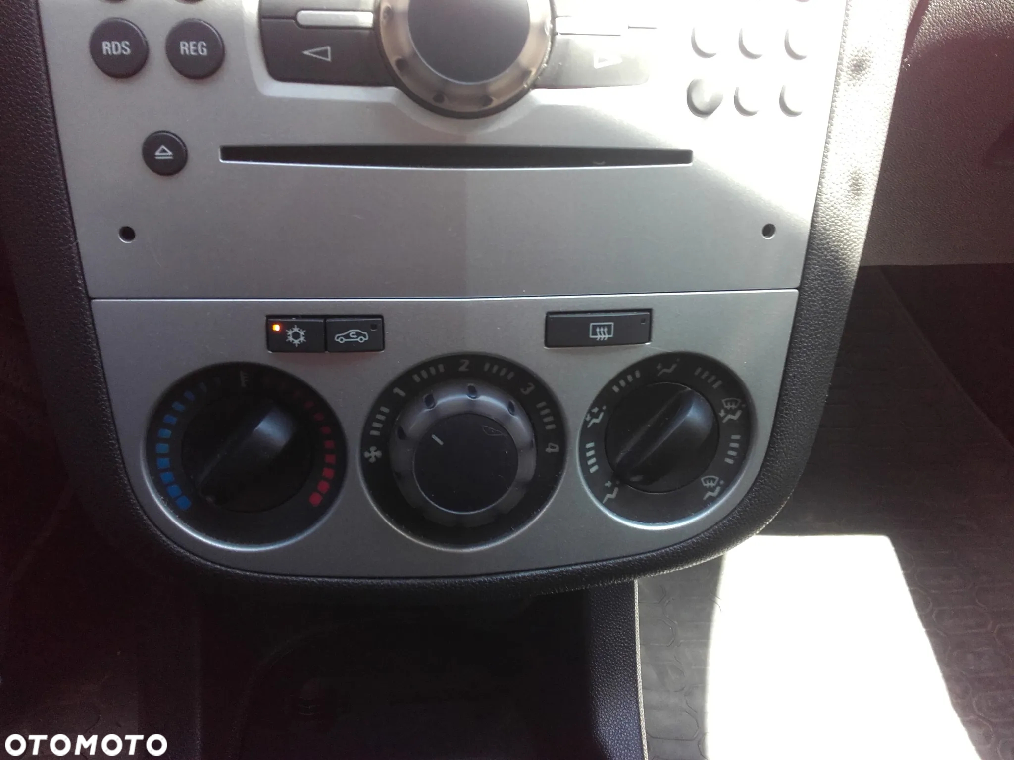 Opel Corsa - 14