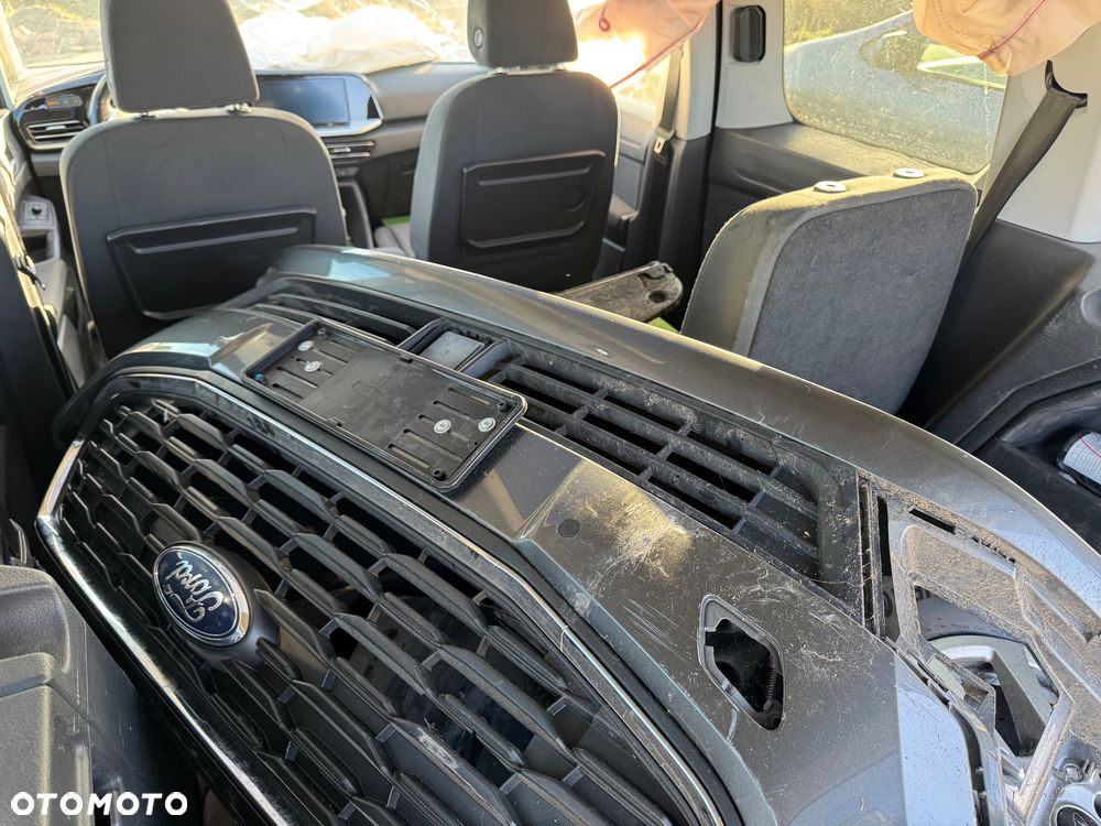 Ford Tourneo Connect 2.0 EcoBlue Allrad TITANIUM - 25