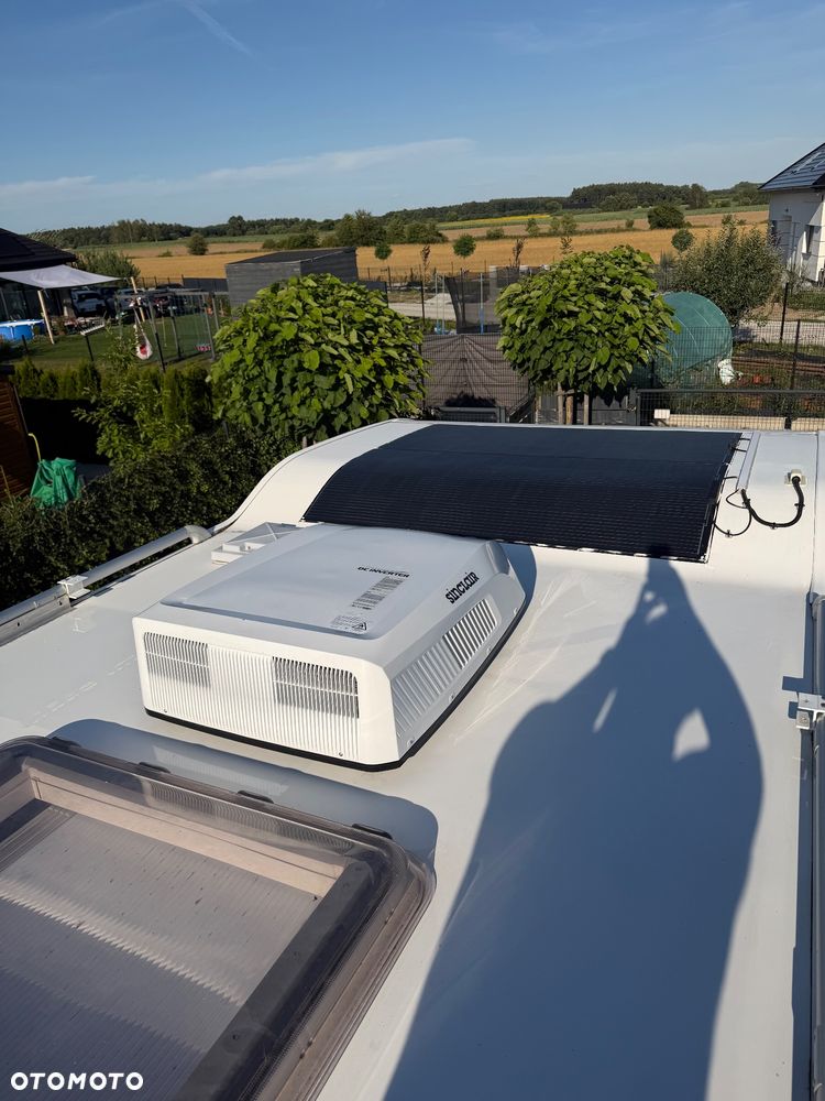 Eura Mobil Activia One 570 HS - 9