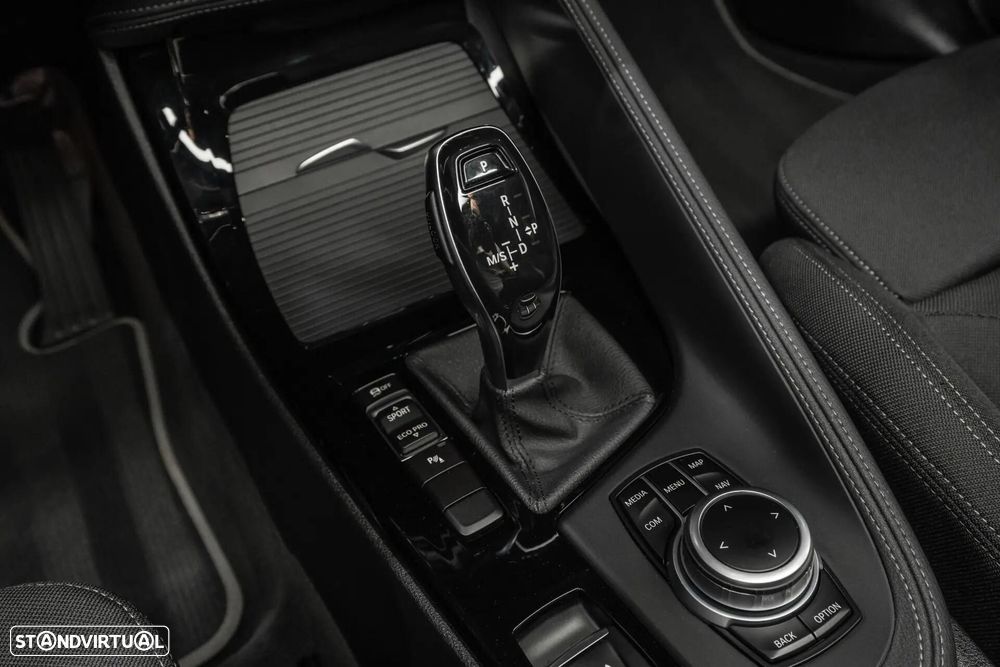 BMW X2 18 i sDrive Auto - 16