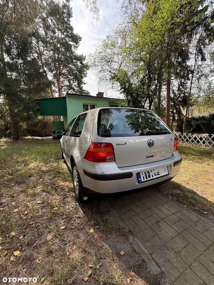 Volkswagen Golf 2.0 Comfortline - 15