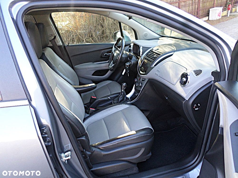 Chevrolet Trax 1.4T AWD LT+ - 10