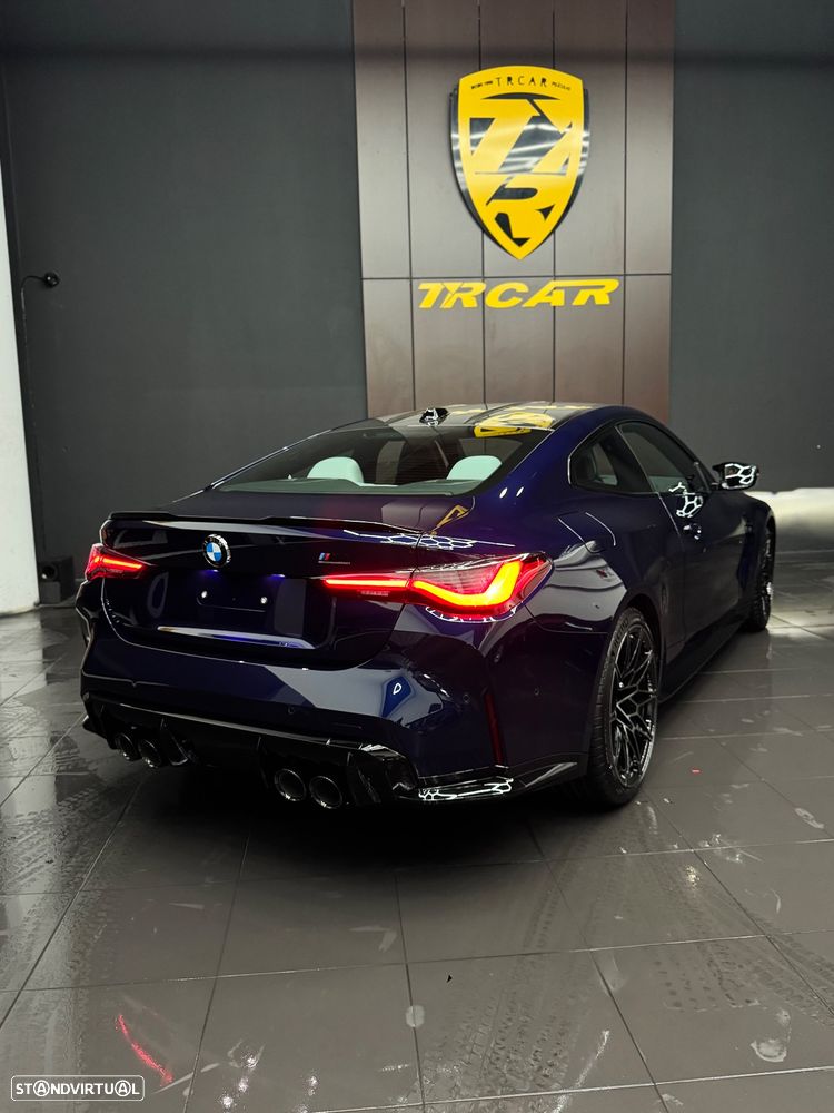 BMW M4 Competition - 4