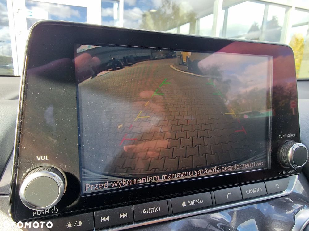 Nissan Juke 1.0 DIG-T N-Connecta DCT - 13