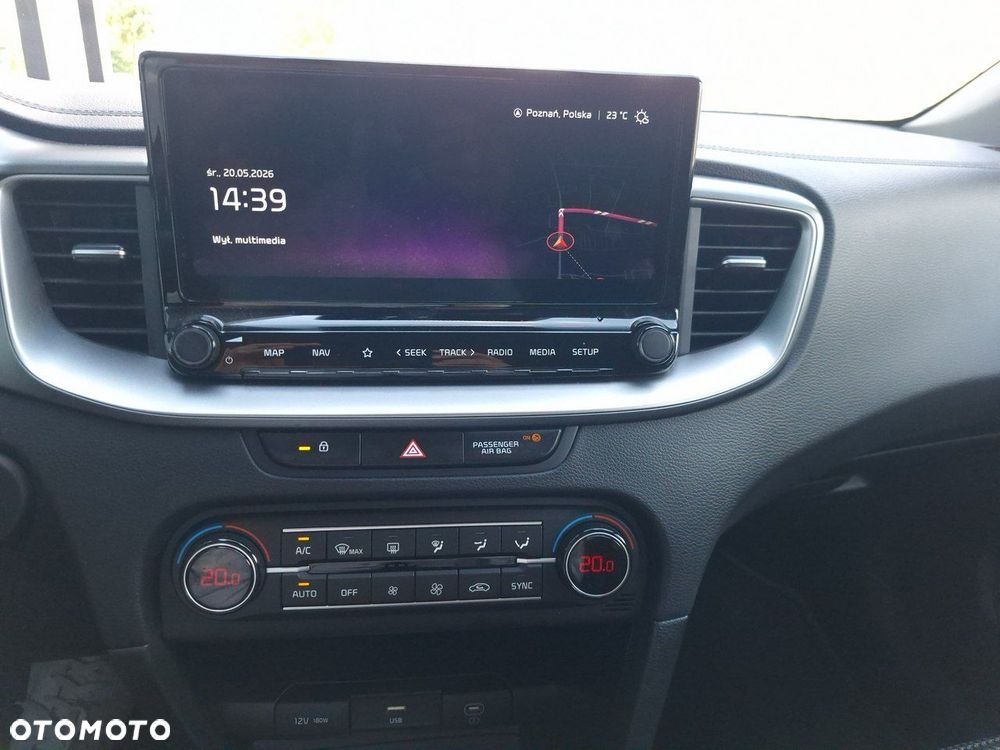 Kia XCeed 1.5 T-GDI M - 17