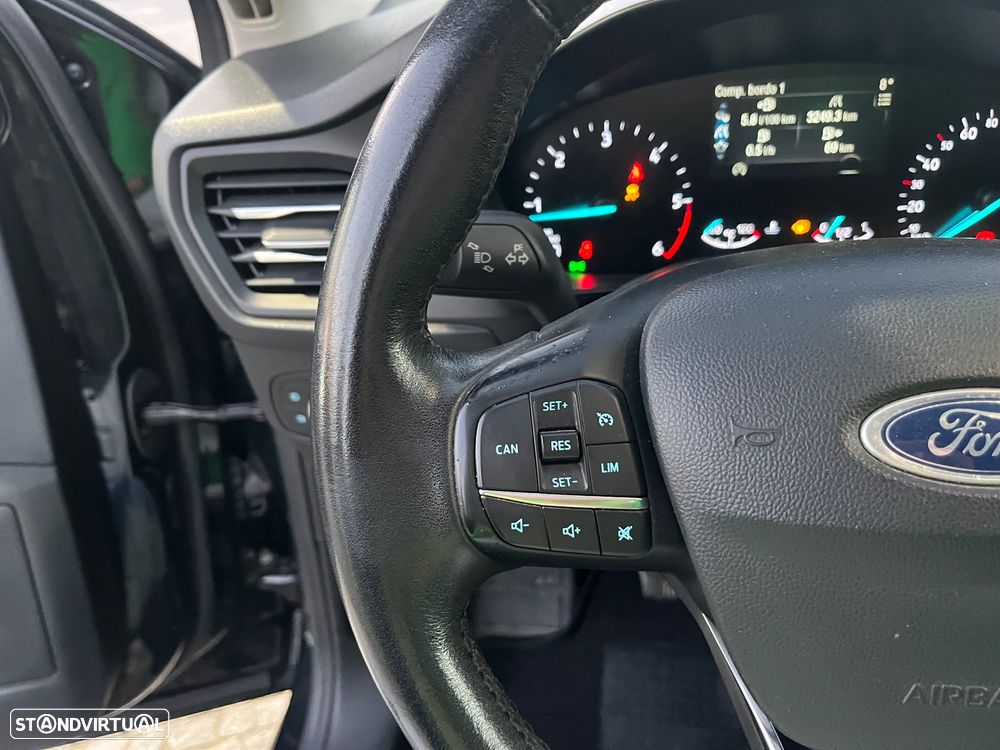 Ford Focus SW 1.5 TDCi EcoBlue Titanium - 22