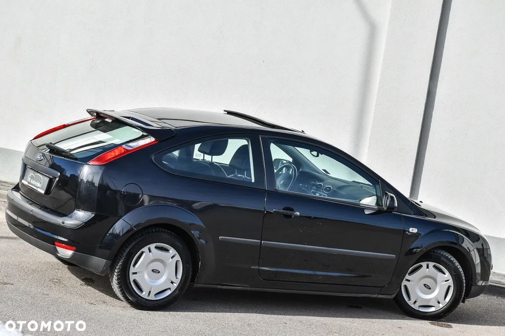 Ford Focus 1.6 16V Titanium - 9