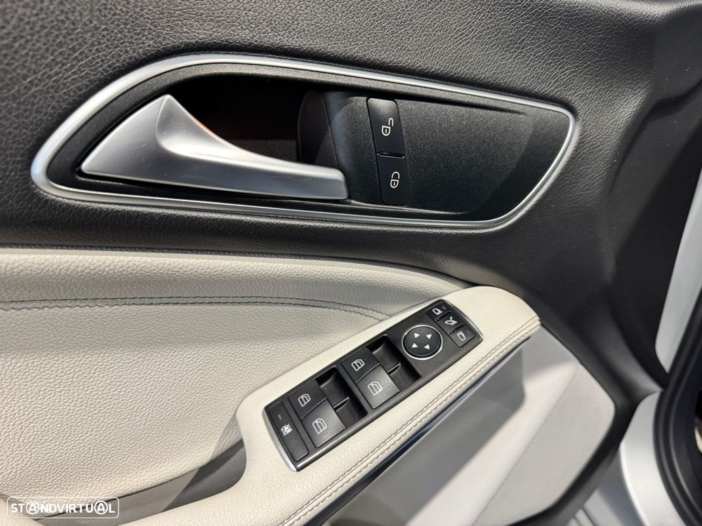 Mercedes-Benz CLA 180 d Shooting Brake Urban - 22