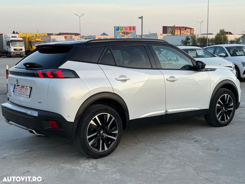 Peugeot 2008 PureTech 130 EAT8 GT Pack - 5