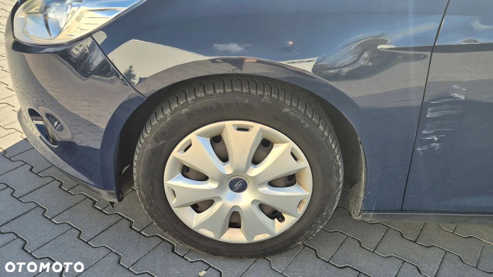 Ford Focus 1.6 TDCi Ambiente - 13