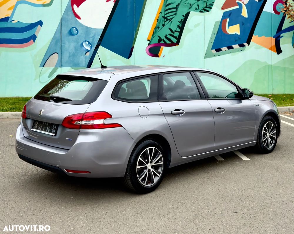 Peugeot 308 - 3