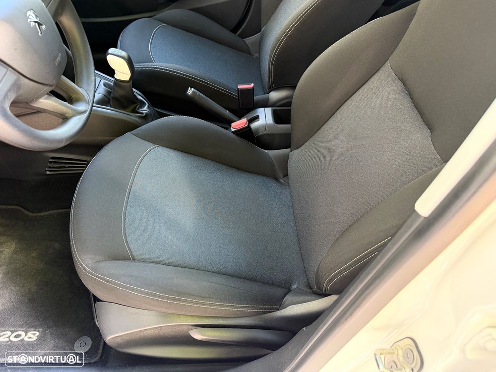 Peugeot 208 PureTech 68 Like - 23
