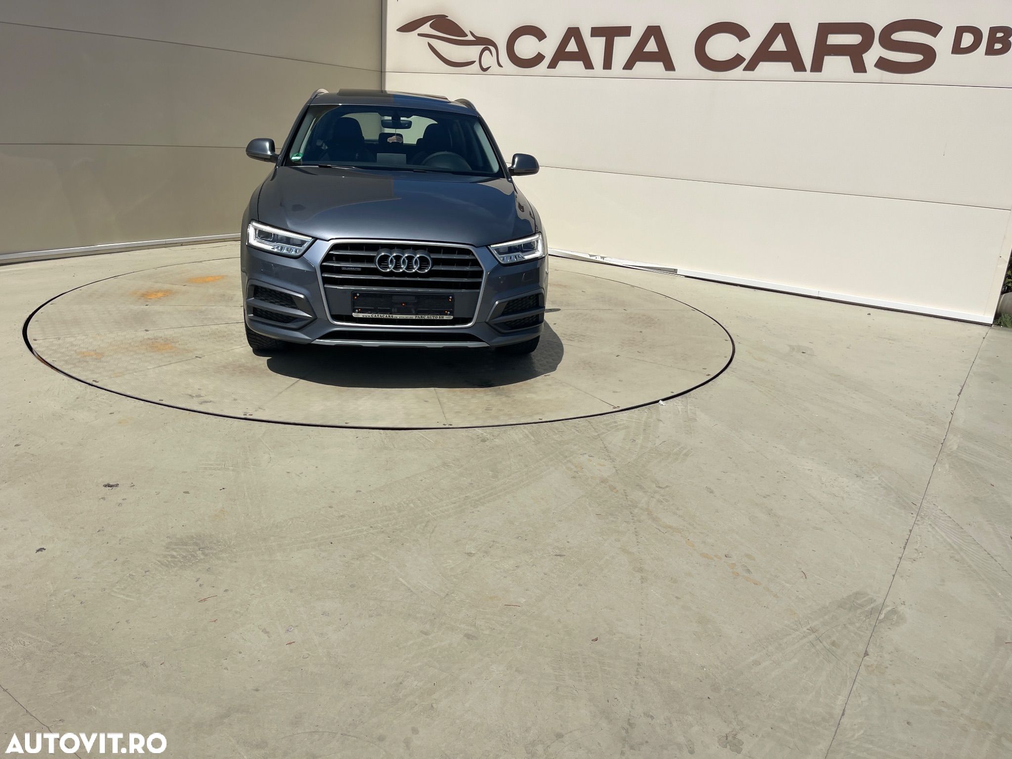 Audi Q3 2.0 TDI Quattro S tronic design - 1
