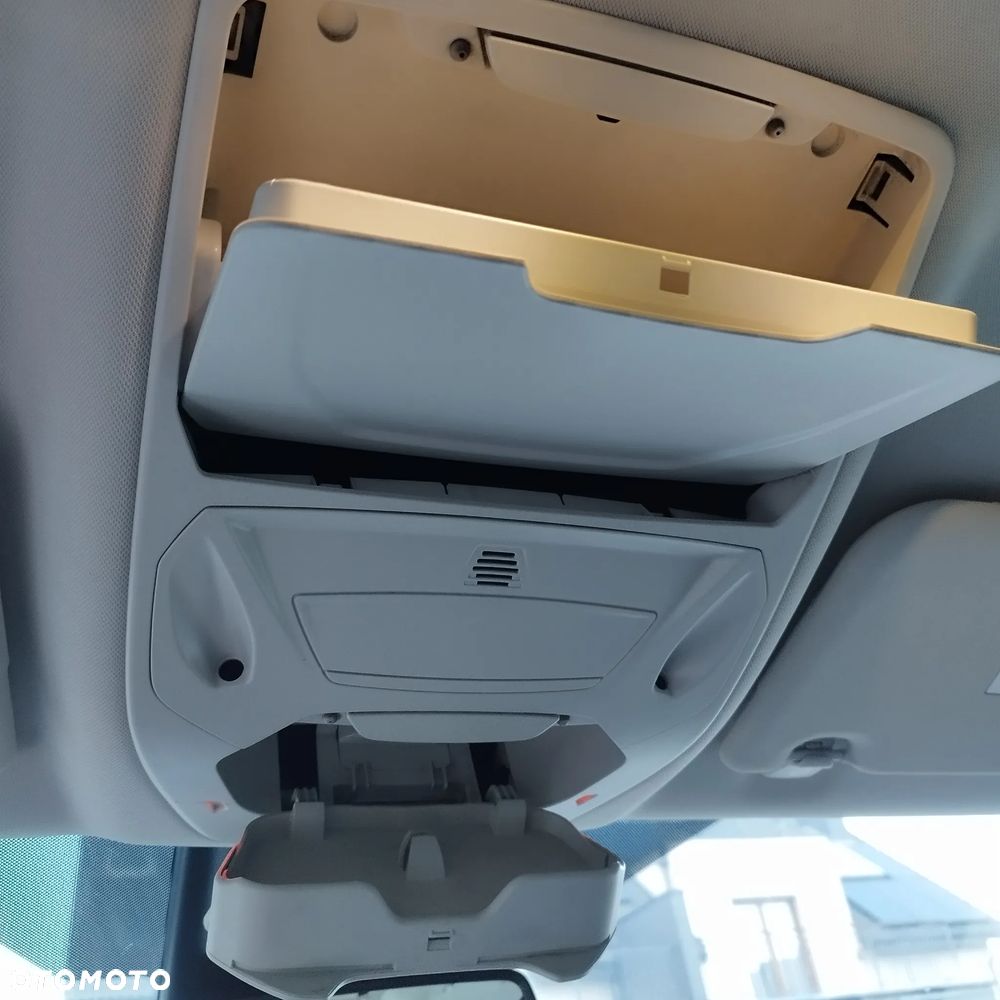 Ford C-MAX 1.5 EcoBoost Titanium ASS - 15