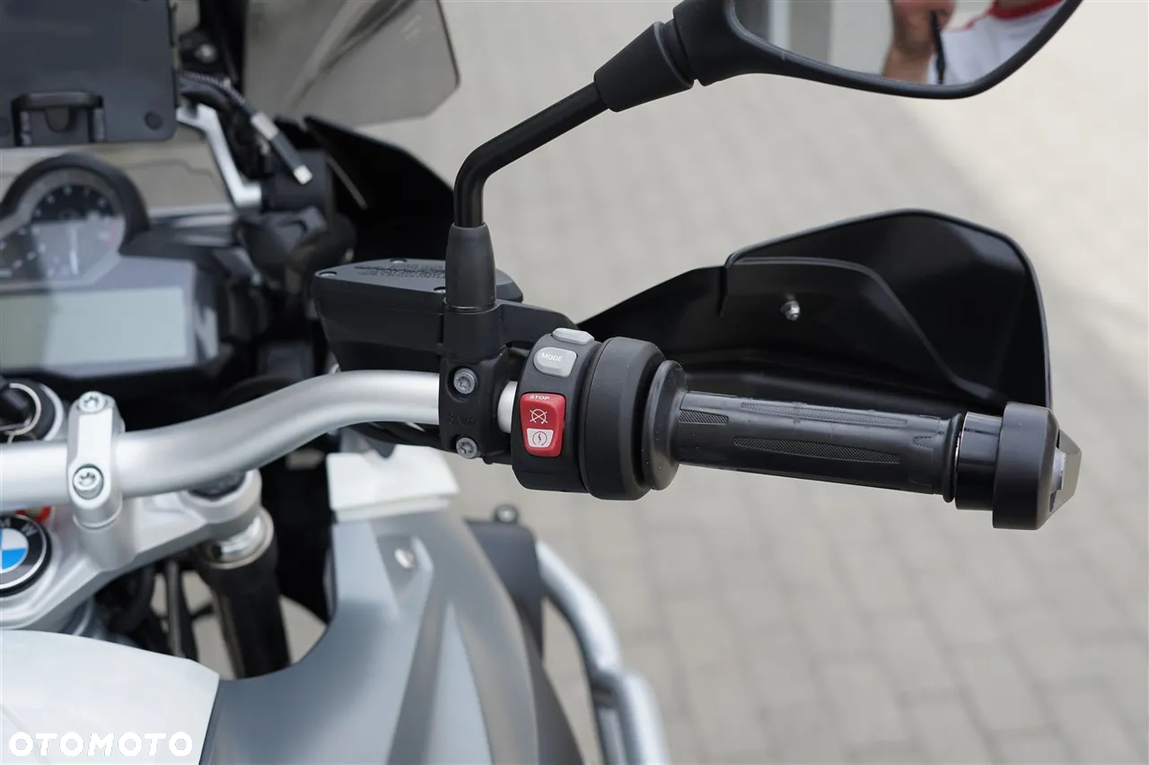 BMW R - 16