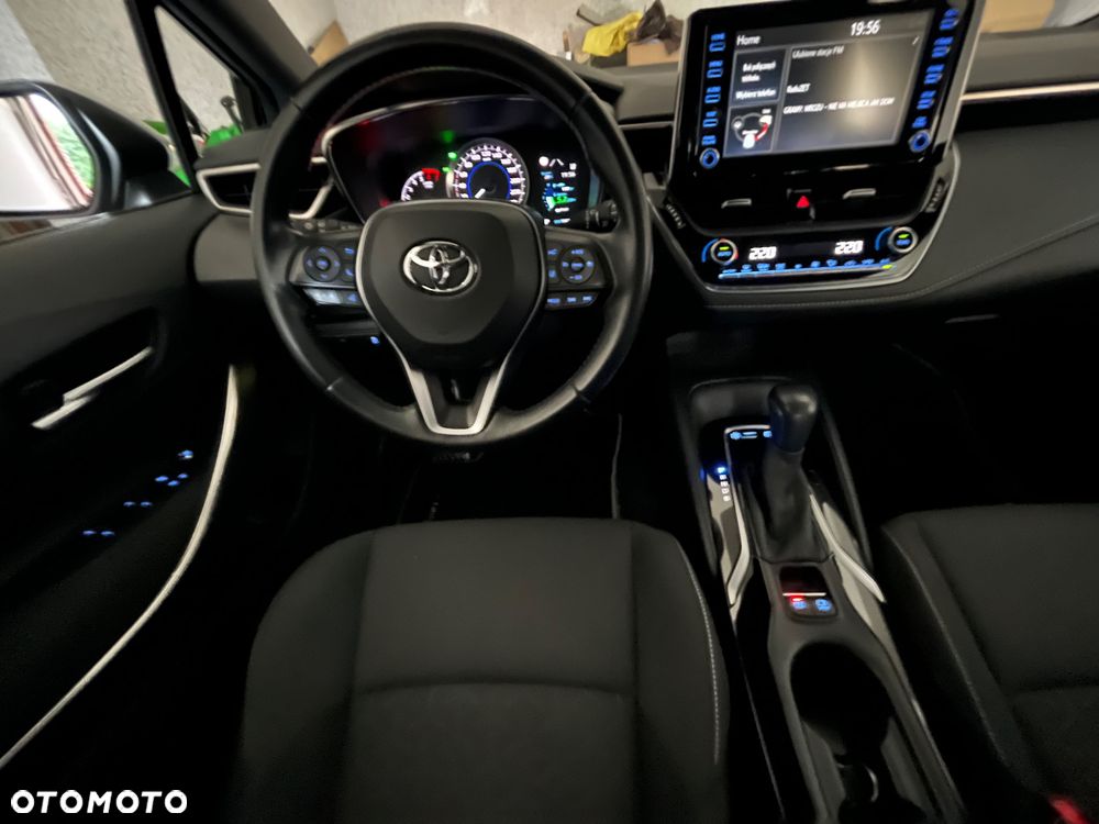 Toyota Corolla 1.8 Hybrid Comfort - 34