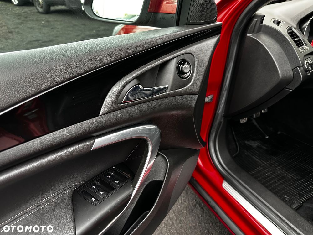 Opel Insignia 2.0 Turbo Cosmo - 28