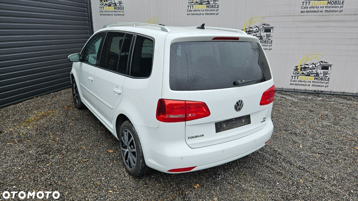 Volkswagen Touran - 18