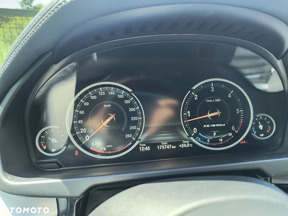 BMW X6 xDriveM50d - 30