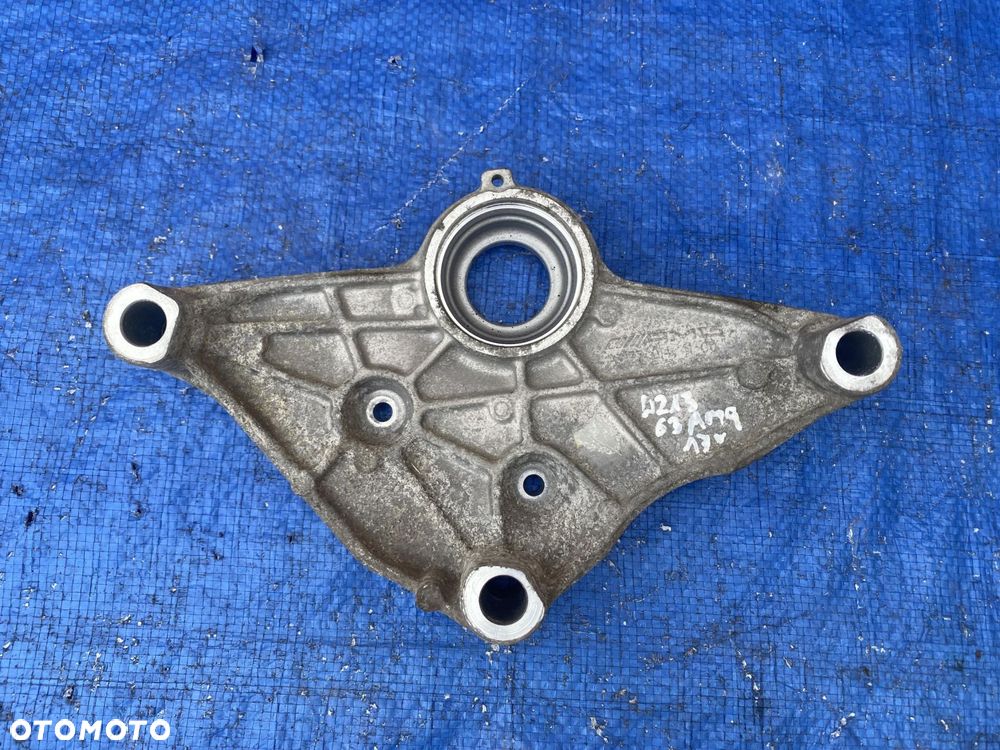 MERCEDES-BENZ E 63AMG 4MATIC A1770144100 PODPORA ŁAPA WSPORNIK - 4