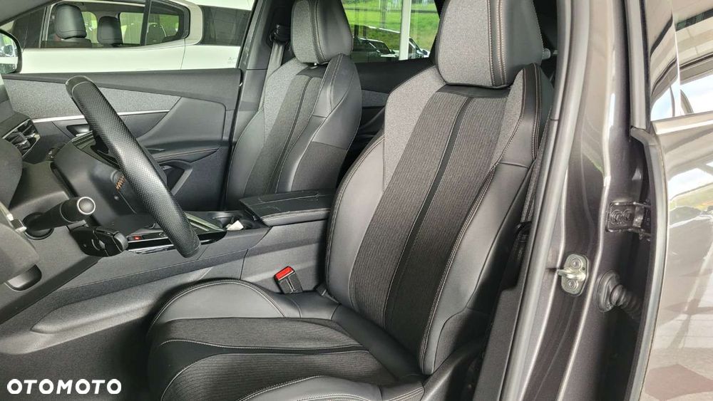 Peugeot 3008 - 24