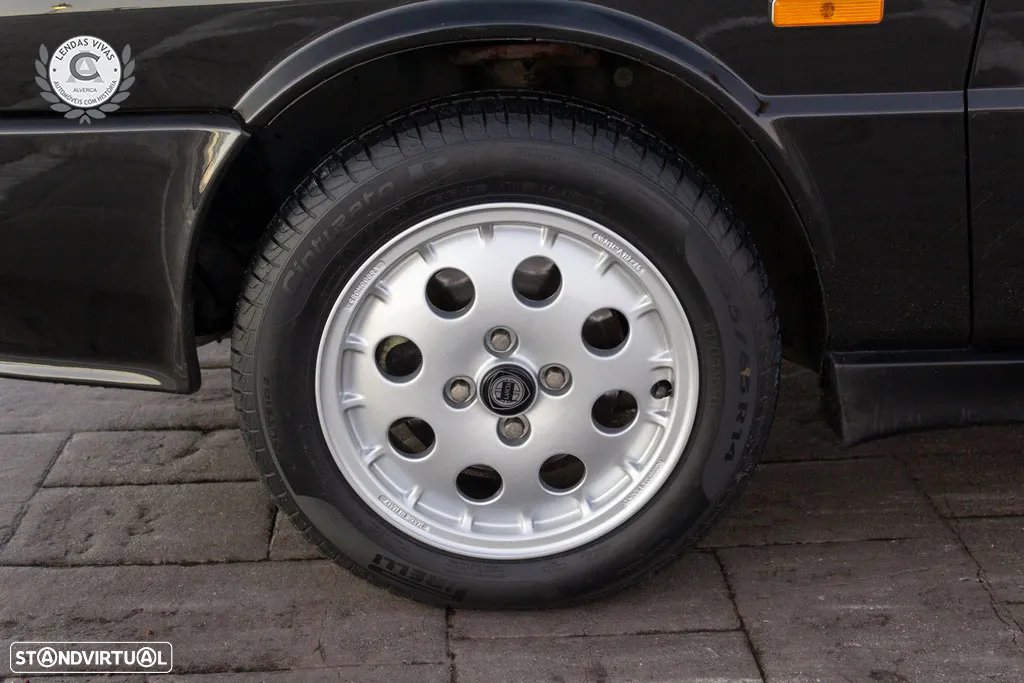 Lancia Delta 1.6 HF Turbo - 11