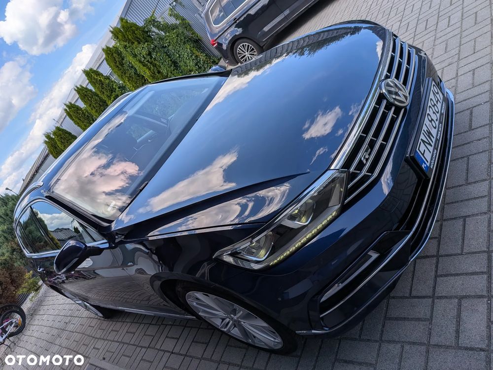 Volkswagen Passat 2.0 TDI SCR DSG Highline - 9