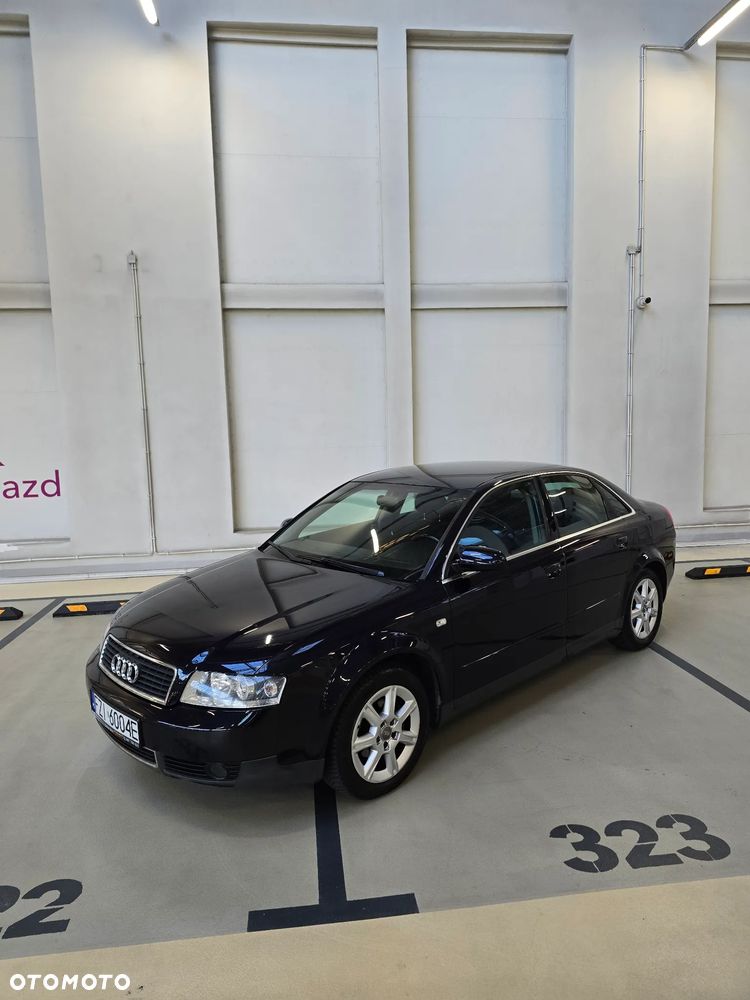 Audi A4 Limousine - 23