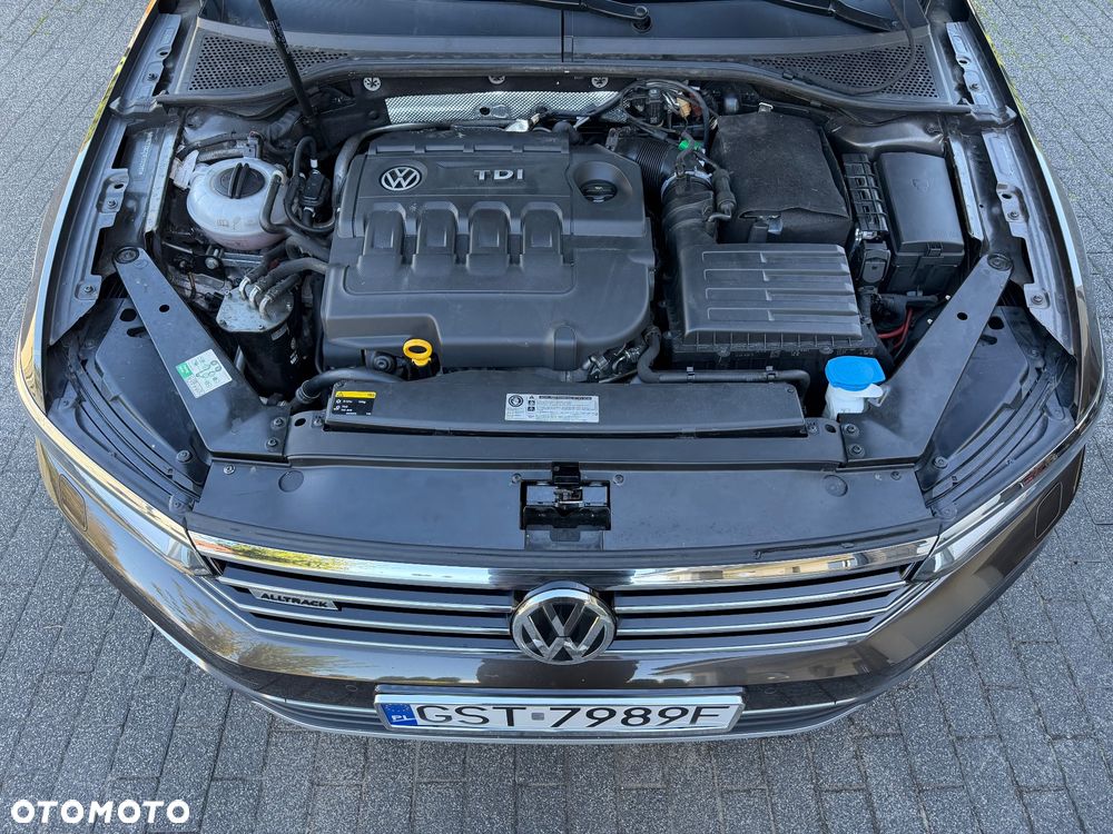 Volkswagen Passat 2.0 TDI SCR (BlueMotion Tech) 4Mot DSG Highline - 21