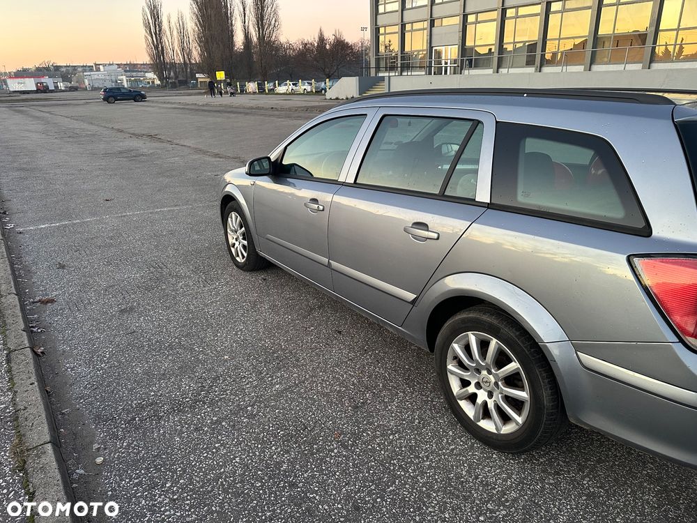 Opel Astra 2006 photo 4