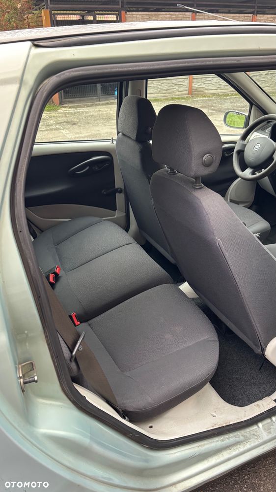 Fiat Punto 1.2 16V Dynamic - 13