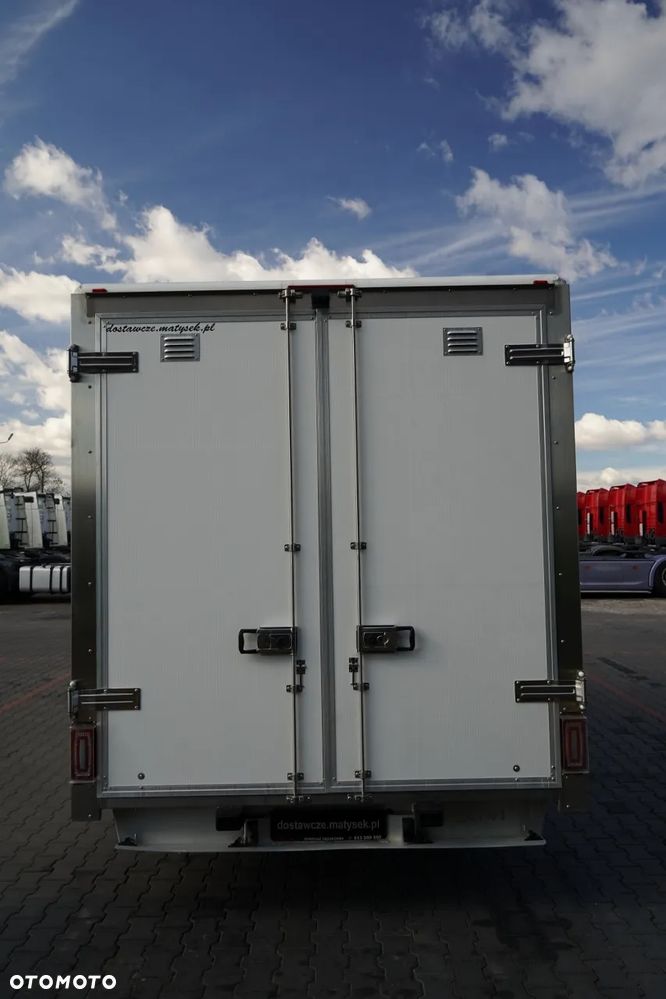 Renault MASTER / IZOTERMA / KONTENER - 4,3 M / WINDA DHOLLANDIA - 375 KG / SPROWADZONY - 13