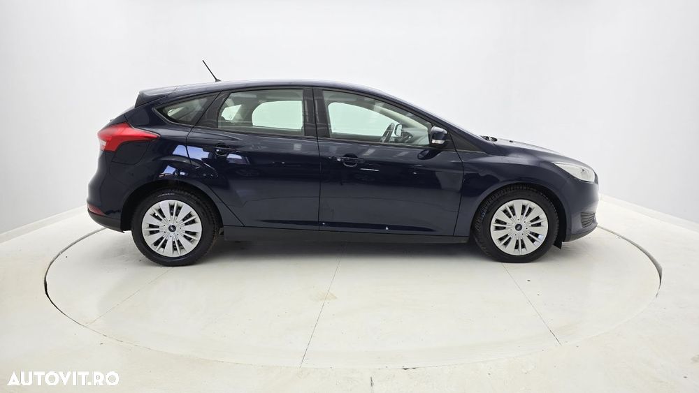 Ford Focus 1.5 EcoBlue Trend - 5