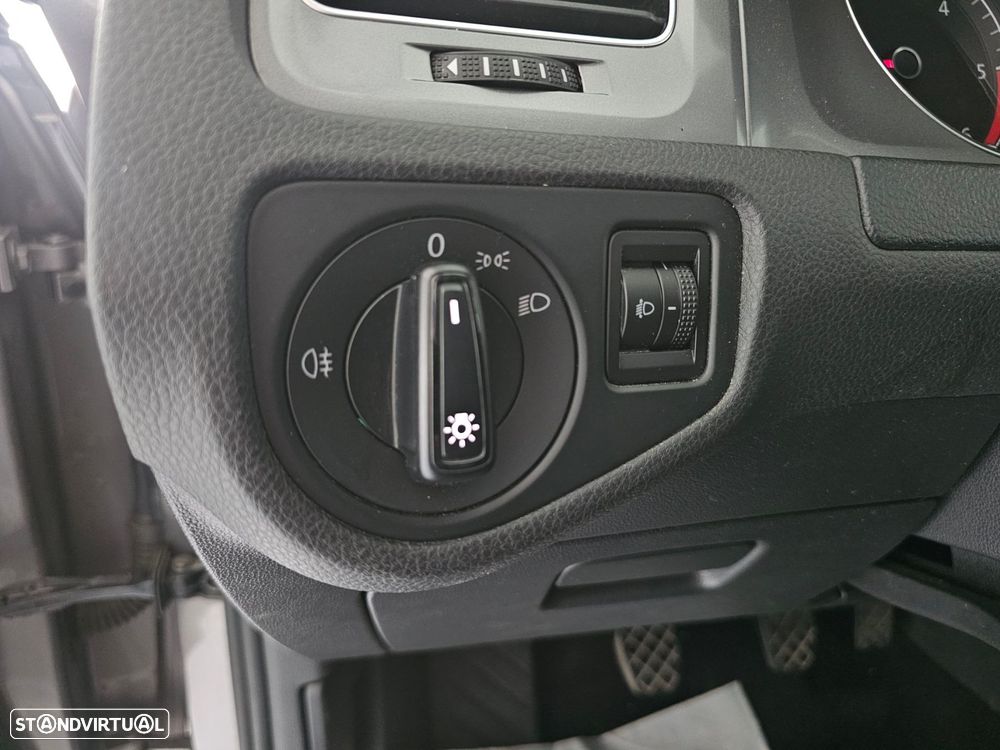 VW Golf 1.6 TDI Trendline - 17