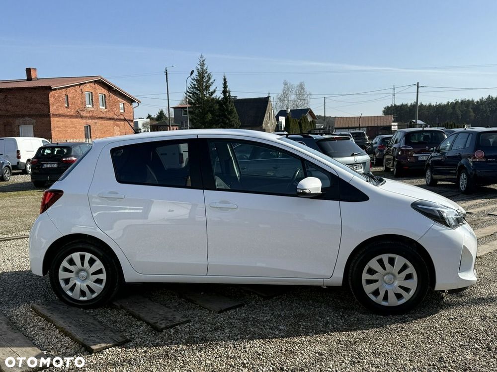 Toyota Yaris - 14