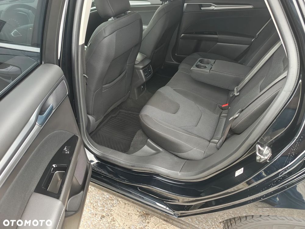 Ford Mondeo 2.0 TDCi Titanium - 8