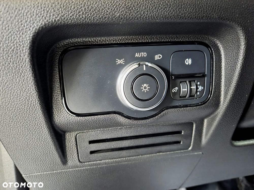 Mercedes-Benz Citan - 34