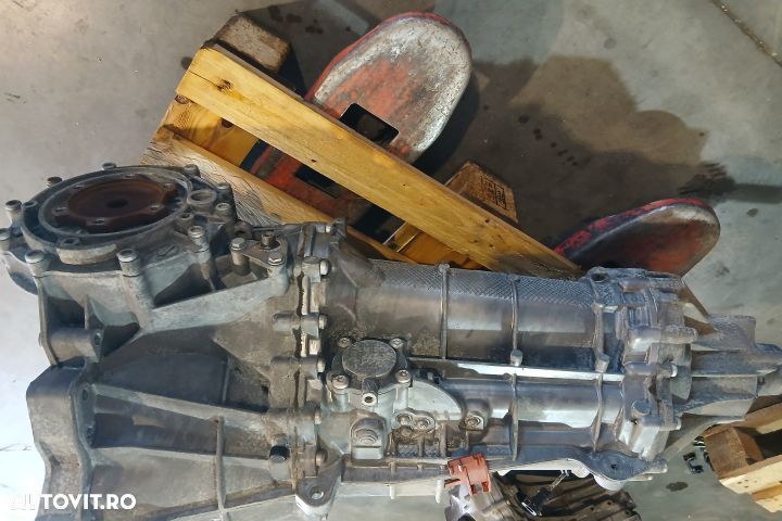 Cutie viteze manuală cu 6 trepte CGLC 4*4 Audi A4 B8/8K [2007 - 2011 - 3