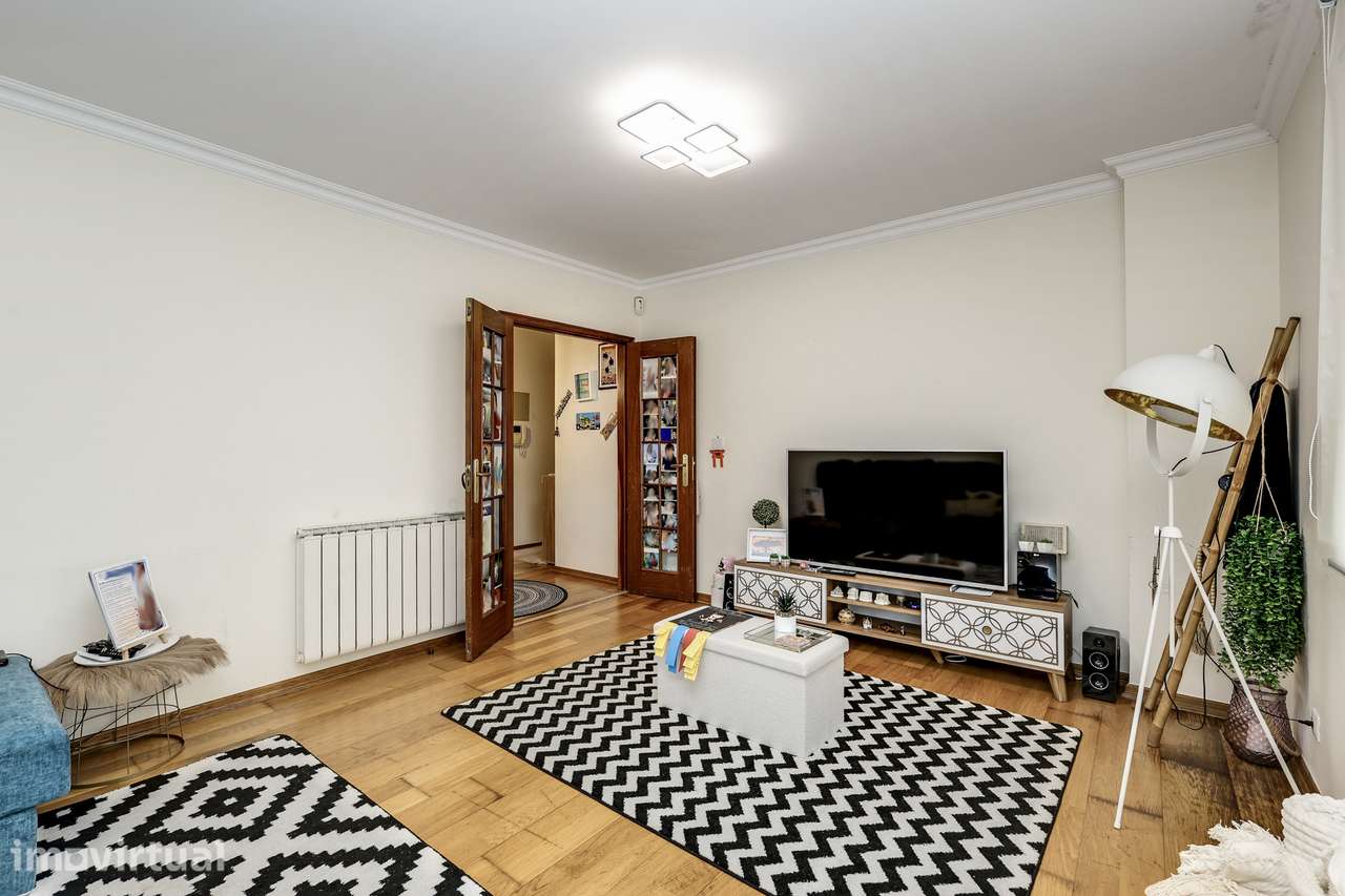 DUPLEX T4 COM VISTA PANORÂMICA EM MEM MARTINS - Grande imagem: 5/32